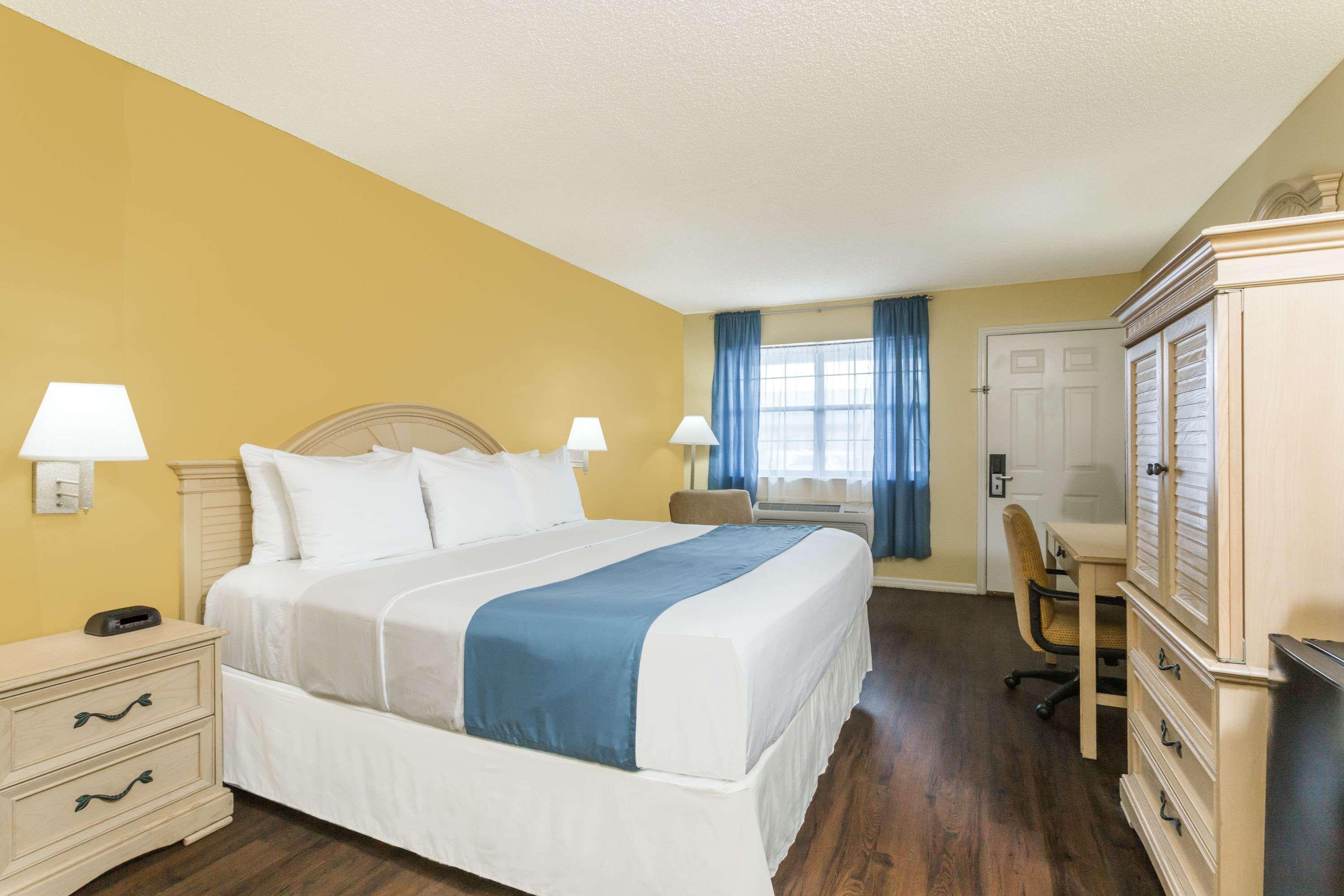 Days Inn By Wyndham Madison Luaran gambar
