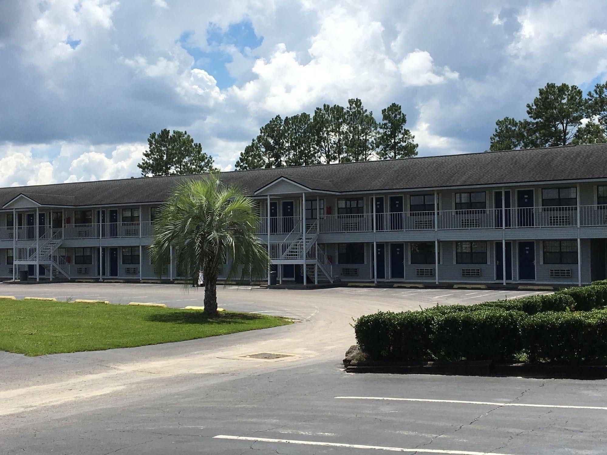 Days Inn By Wyndham Madison Luaran gambar
